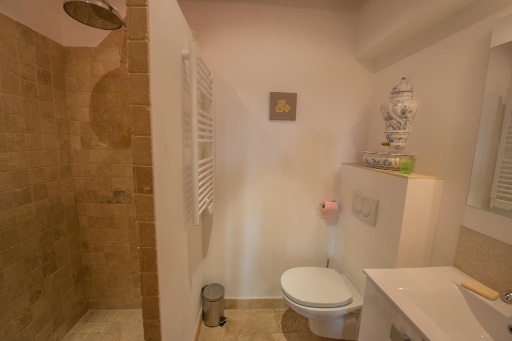La Treille Et L'Impasse Hotel Ansouis ห้อง รูปภาพ